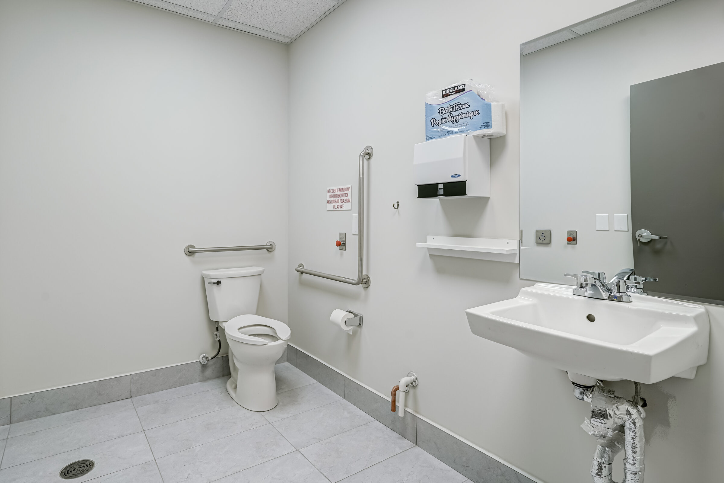 Accessible washroom