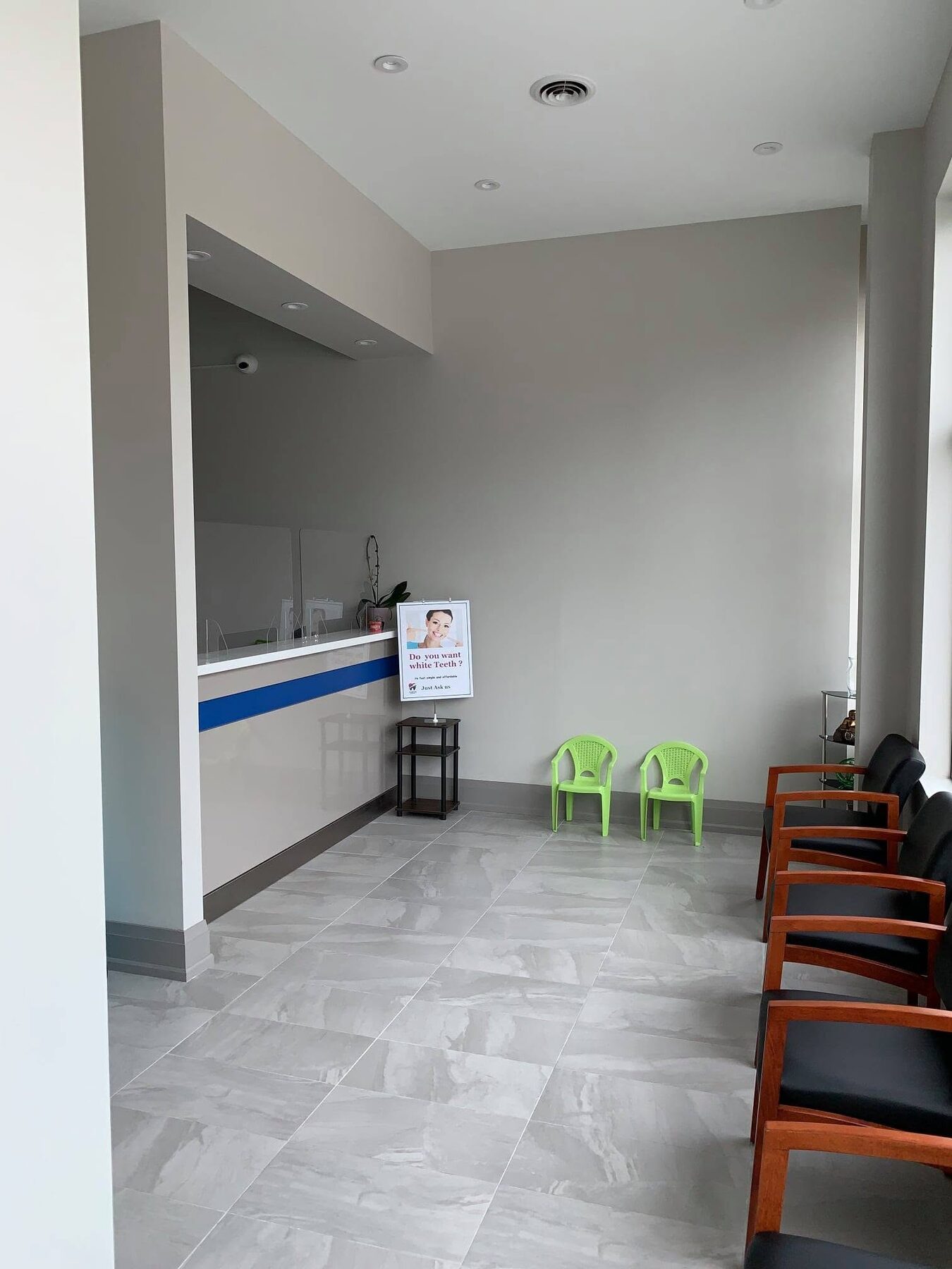 Mississauga dental clinic patient waiting area